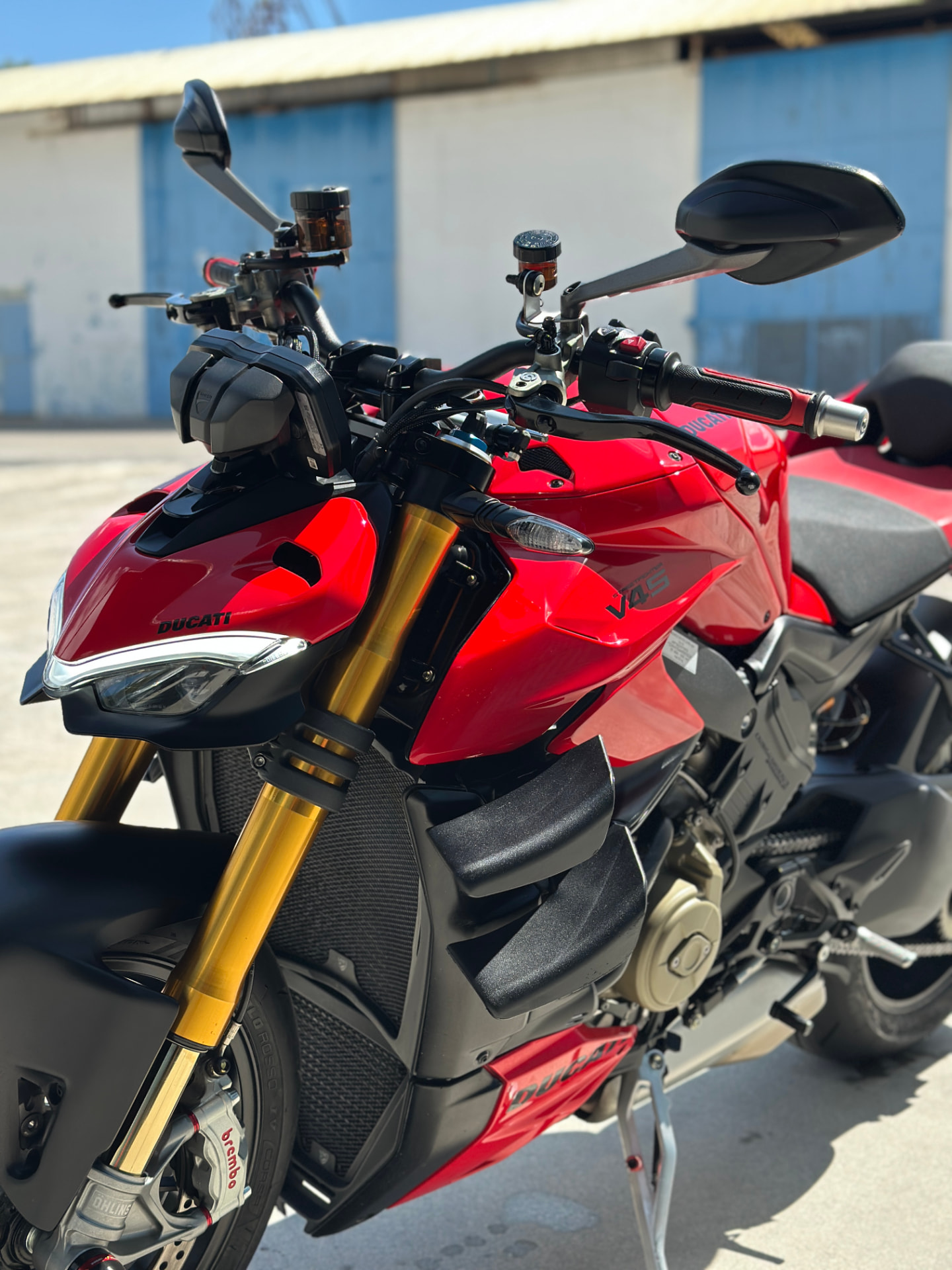 Ducati Streetfighter V4 S vermelha na CP3MOTO em Setúbal
